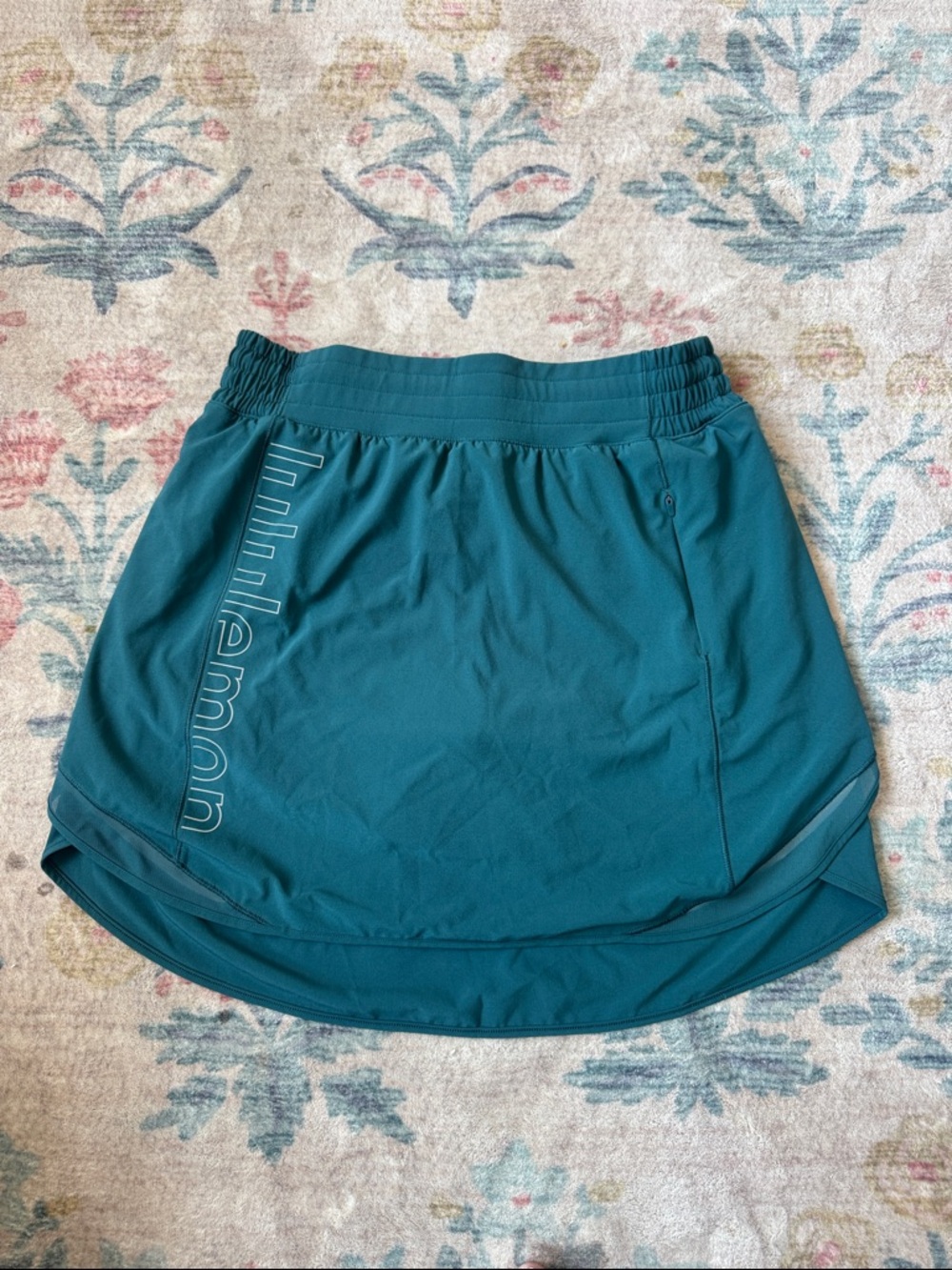Lululemon Hotty Hot Teal Skirt